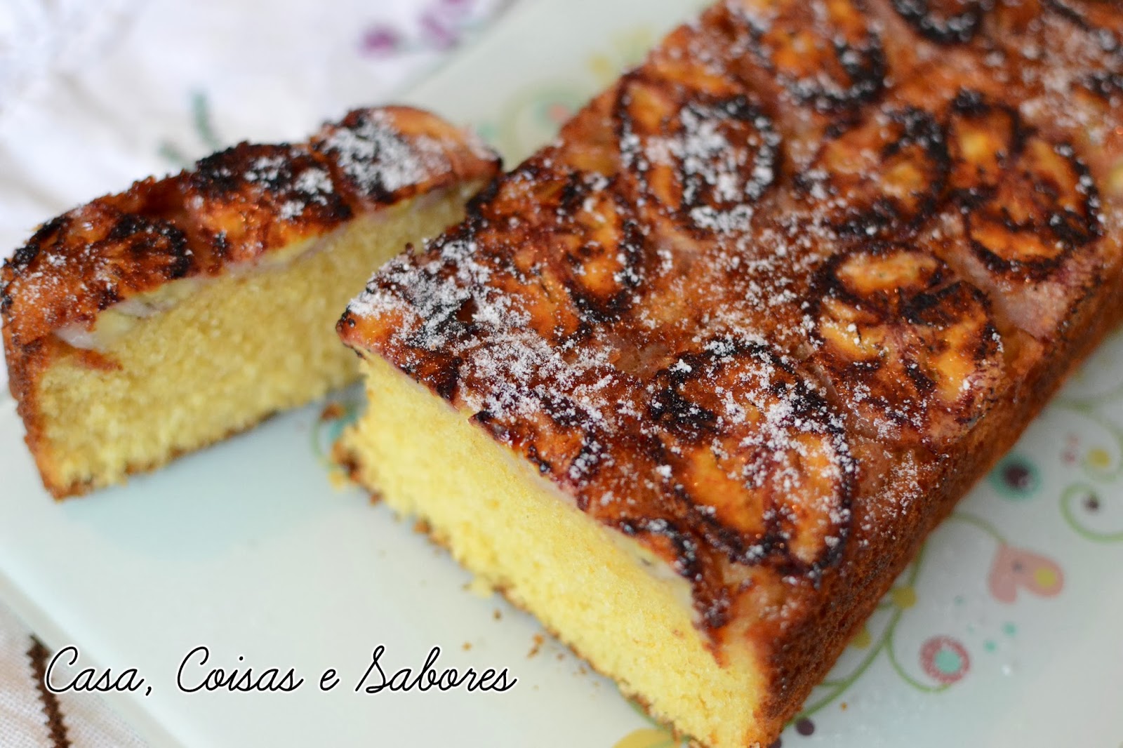 Casa Coisas E Sabores Bolo De Fuba Com Banana Dourada