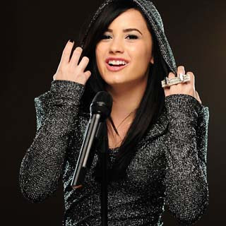 Demi Lovato – Yes I Am Lyrics | Letras | Lirik | Tekst | Text | Testo | Paroles - Source: musicjuzz.blogspot.com