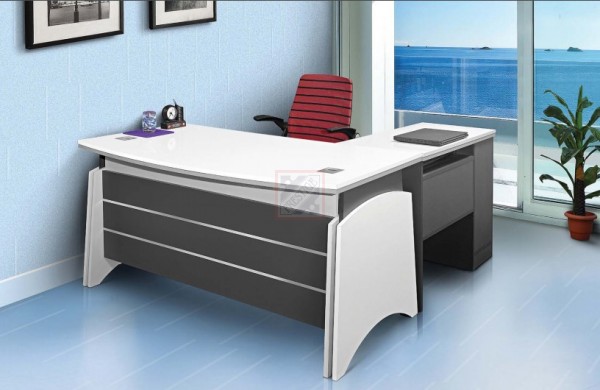 Office Table Design In Delhi