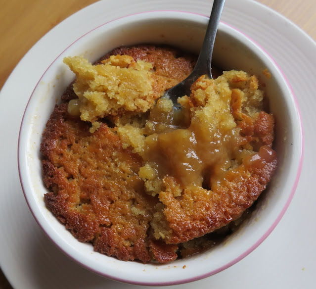 Golden Syrup Puddings