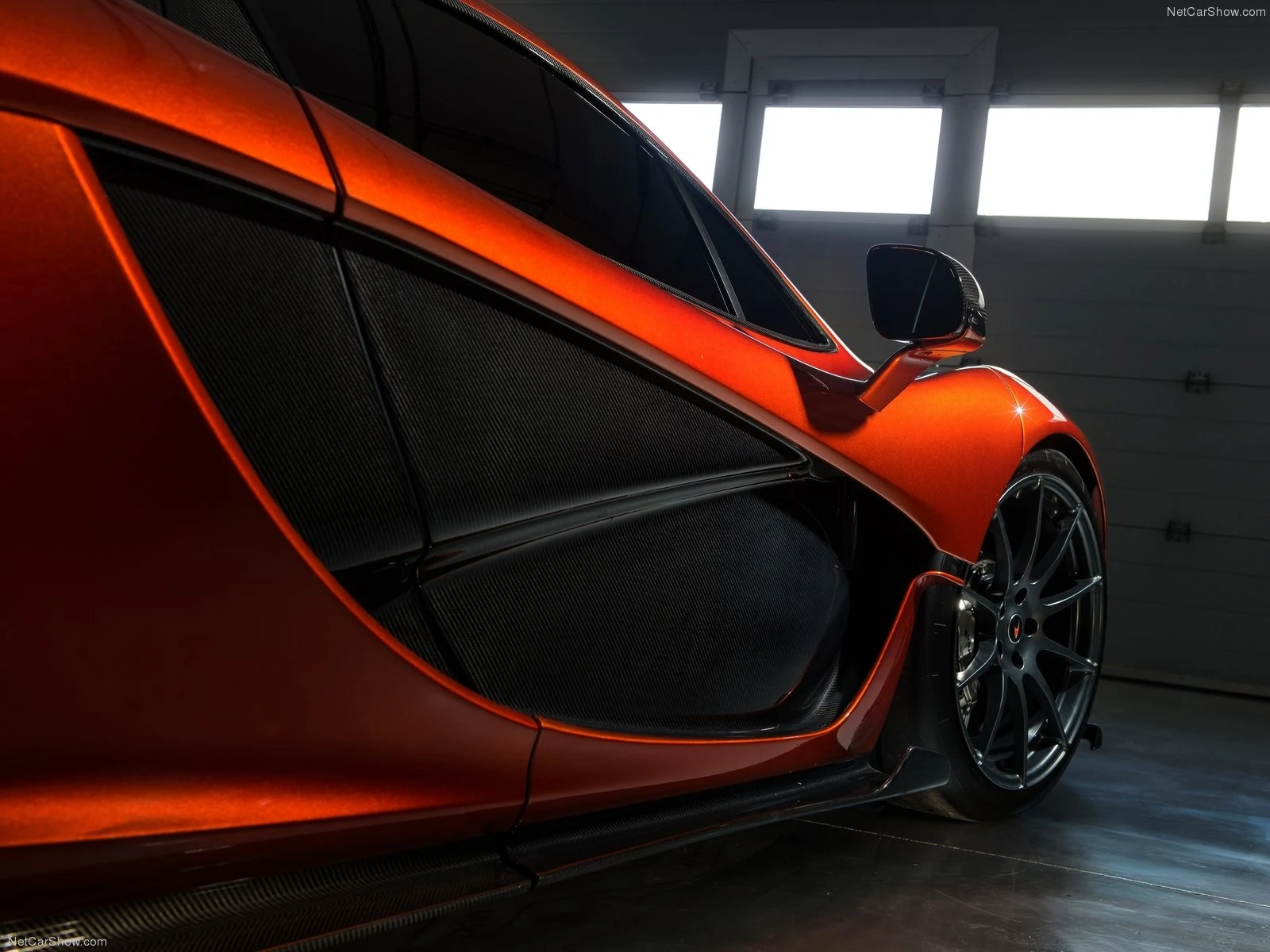 Hình ảnh siêu xe McLaren P1 Concept 2012 & nội ngoại thất