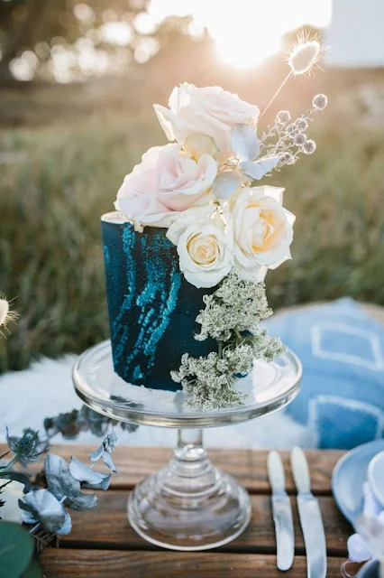 COASTAL CLIFFHANGER BEACH WEDDING INSPIRATION NORTHERN NSW FLORALS