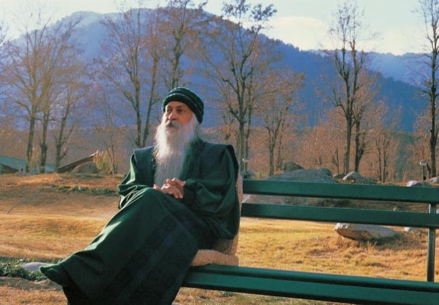 Osho Photographs -  Osho In Kullu-Manali Part-1