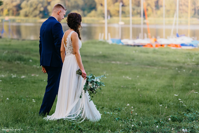 fotografia ślubna Bukowno, fotograf ślubny małopolska, fotograf ślubny śląsk, fotografia ślubna Dąbrowa Górnicza, sala weselna, sala na ślub, am films, fotograf na ślub, szukam fotografa na ślub Bukowno; szukam fotografa na ślub Olkusz; szukam fotografa na ślub Jaworzno; szukam fotografa na ślub Dąbrowa Górnicza; szukam fotografa na ślub Sosnowiec; szukam fotografa na ślub 2018; szukam fotografa na ślub 2019, szukam fotografa na ślub 2020, tani fotograf na ślub Bukowno; szukam fotografa na ślub Bukowno; tani fotograf na ślub Bukowno; tani fotograf na ślub Jaworzno; tani fotograf na ślub Dąbrowa Górnicza;plener ślubny, plenerowe sesje zdjęciowe, zdjęcia w kościele, fotograf na wesele, fotografia ślubna 2018, fotografia ślubna 2019, fotografia ślubna 2020, przygotowania panny młodej, ślub kościelny, biorę ślub, ślub 2018, ślub 2017 śląsk, fotograf na śluby 2018, fotografia okolicznosciowa; fotograf na ślub; fotografia ślubna; fotograf dziecięcy; fotografia noworodkowa; fotografia rodzinna; zdjęcia rodzinne; fotograf Olkusz; fotograf Bukowno; fotografia dziecięca Bukowno; fotografia dziecięca Olkusz; fotografia dziecięca Dąbrowa Górnicza