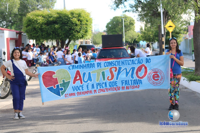 Educandário Êxito realiza caminhada em homenagem ao Dia Mundial de conscientização do Autismo em Caraúbas