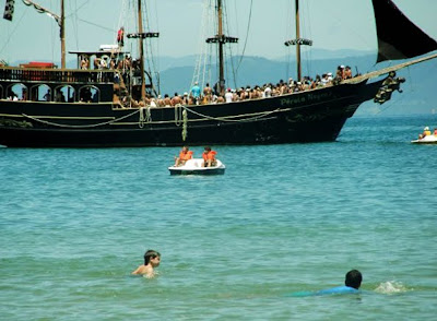 barco pirata canasvieiras