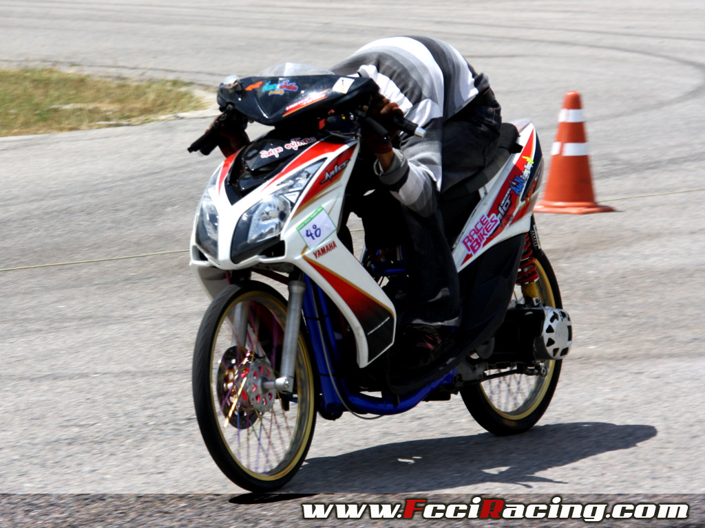 Yamaha Mio Drag Bikes Race FCCI Racing Wallpaper:Best Motorcycles ...