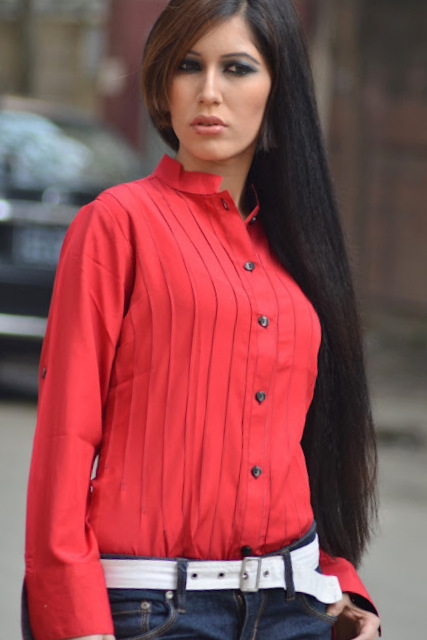 Nayla nayem