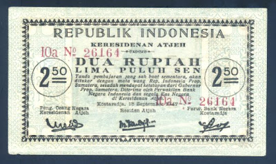  kita akan membahas sedikit perihal ejaan yang tertera pada uang kertas kita 19. Rp.2,5