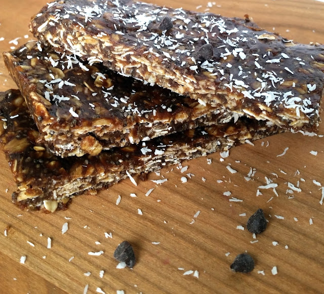 No Bake Chocolate Peanut Butter & Coconut Granola Bars