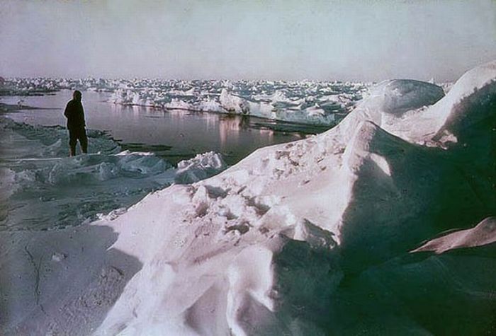 Oates Coast Antarctica Map. Antarctica in Color, 1915