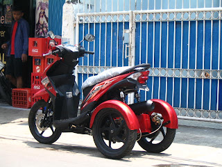 Modifikasi Motor Roda Tiga title=