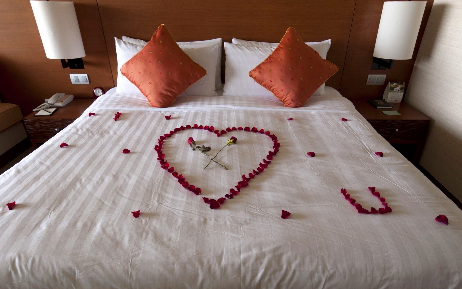 The Bed Of Love HD Wallpaper | Love Wallpapers | Romantic Wallpapers ...