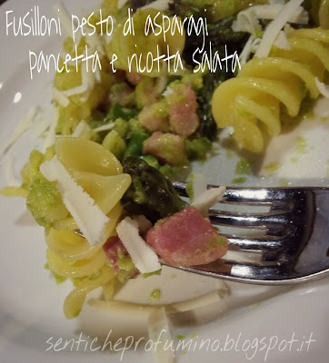 Fusilloni con pesto di asparagi pancetta e ricotta salata