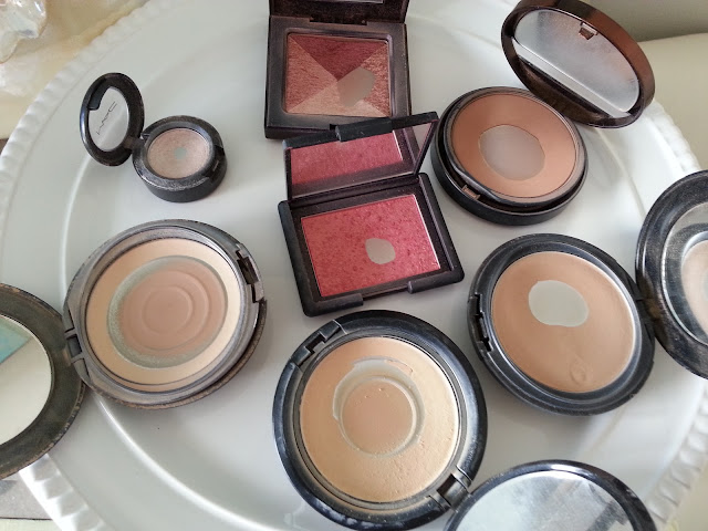 center: Nars Blush in Orgasm 