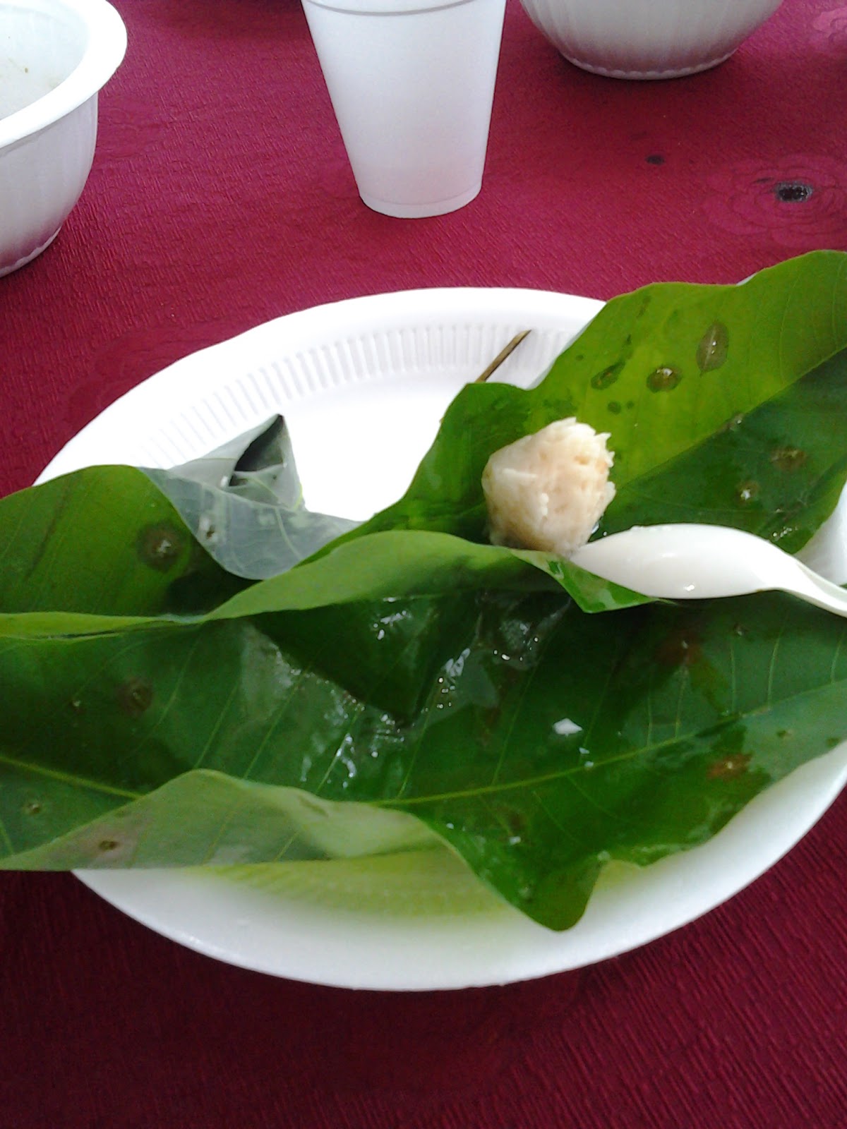 KakDah Tijarah: Tapai pulut daun getah