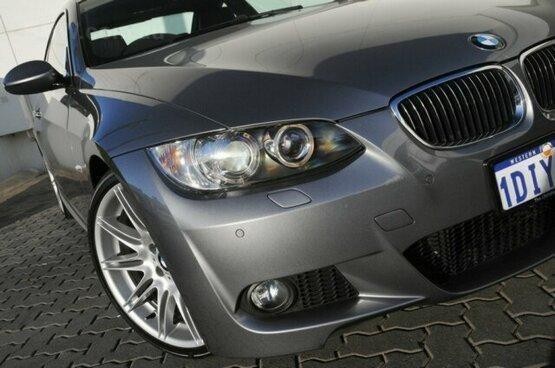 2009 BMW 323i Coupe