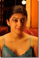 Pranitha-Hot-close up