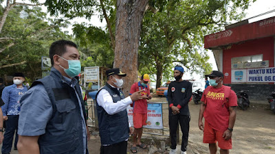 Wagub Jabar Tinjau Langsung Titik Penyekatan Objek Wisata Pangandaran   