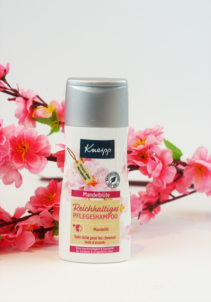 Kneipp® Reichhaltiges Pflegeshampoo Mandelblüte