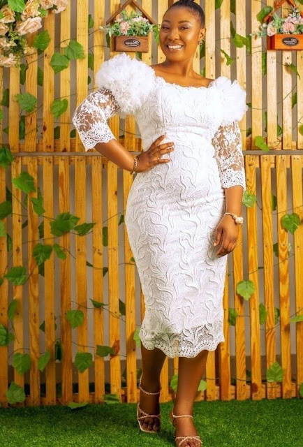 White Lace Dress Styles In Ghana.