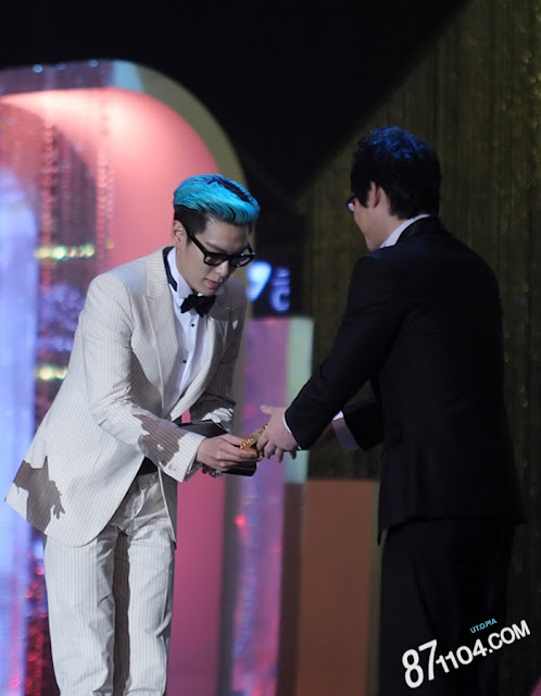 T.O.P at Paeksang Awards 2012