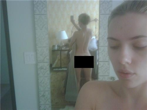 Scarlett Johansson Leaked Photos