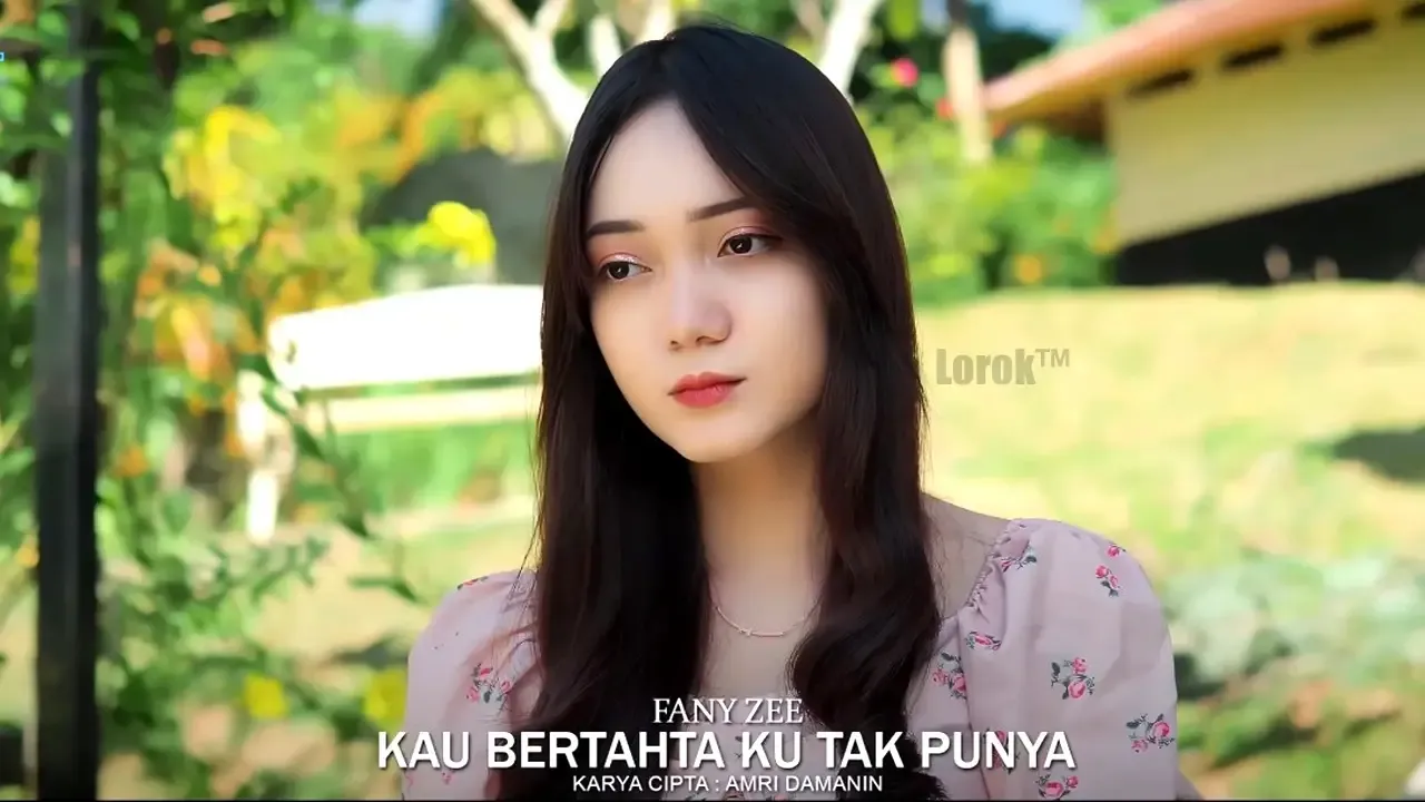 Kau Bertahta Ku Tak Punya - Fany Zee