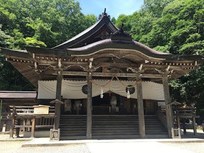 戸隠神社中社