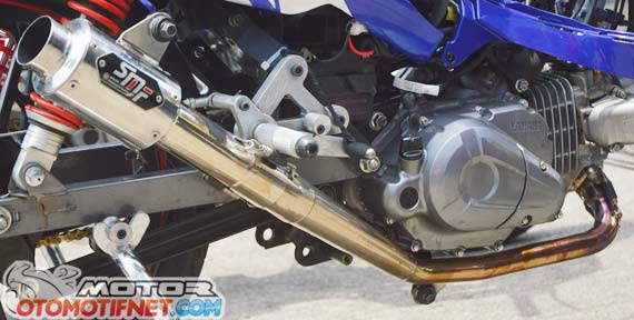 Modifikasi Yamaha Jupiter Z1 : jupiter z1 road race : knalpot smf  title=