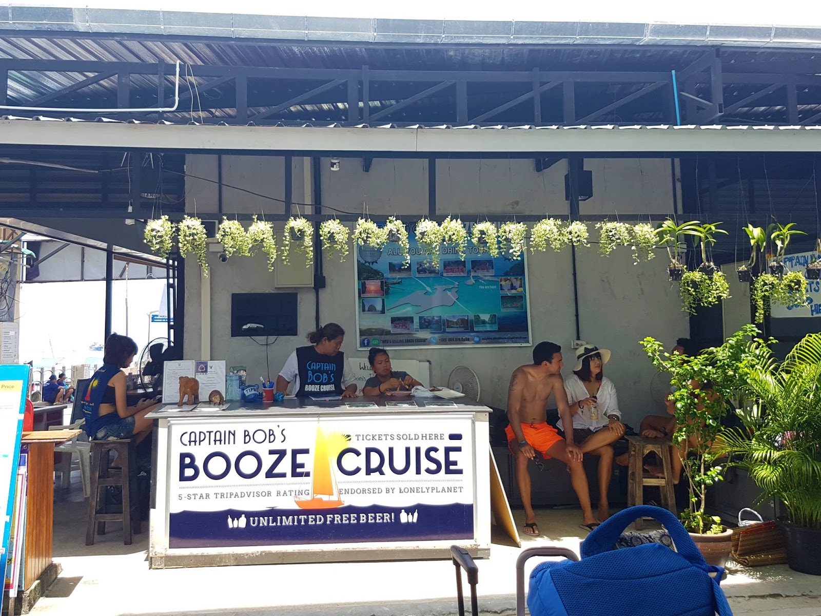 Captain Bob's Booze Cruise - Party Boat Tour around Phi Phi
