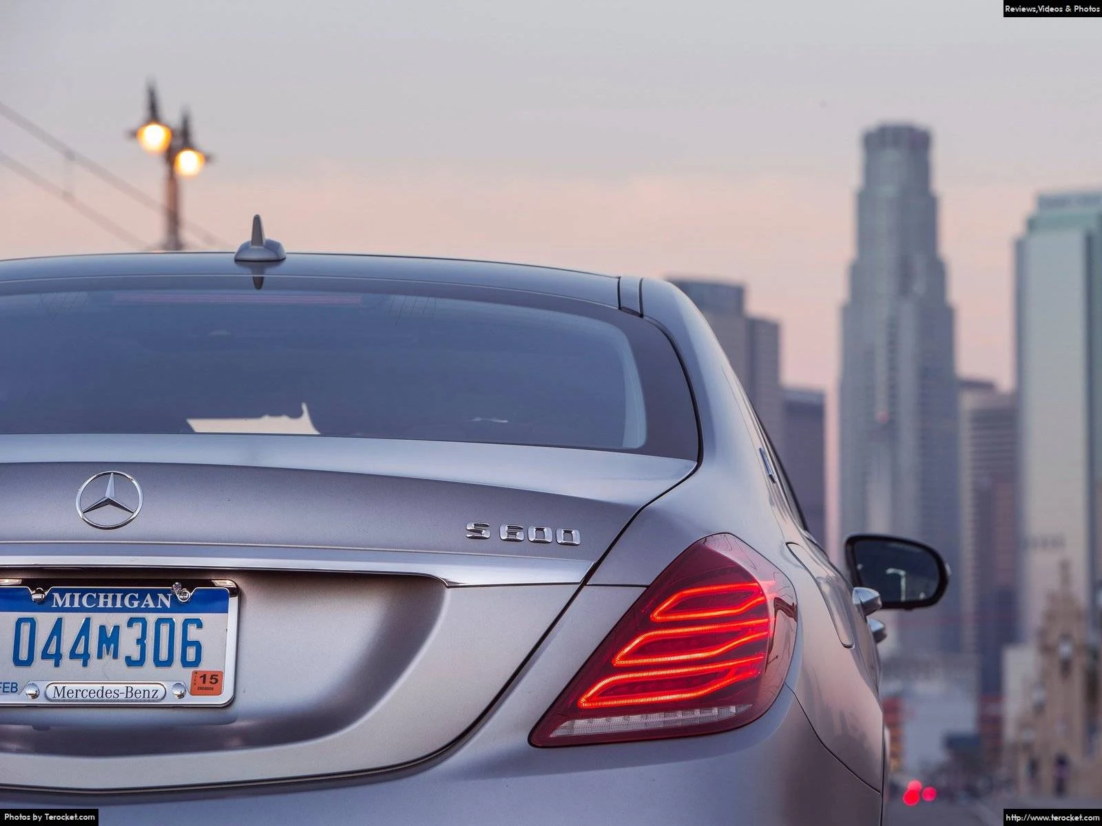 Hình ảnh xe ô tô Mercedes-Benz S-Class Maybach 2016 & nội ngoại thất