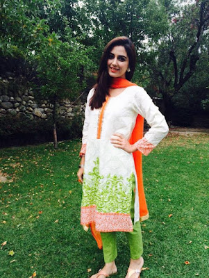 Maya Ali Looking Stunning At A Friend Wedding 