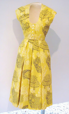 De De Johnson, 1950s yellow outfit 