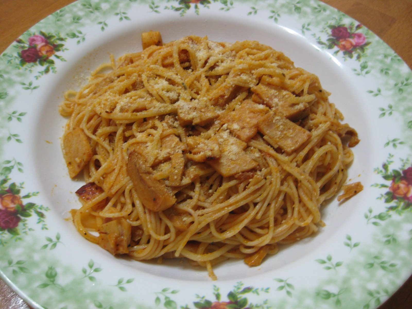RESEPI NENNIE KHUZAIFAH: Sphagetti goreng