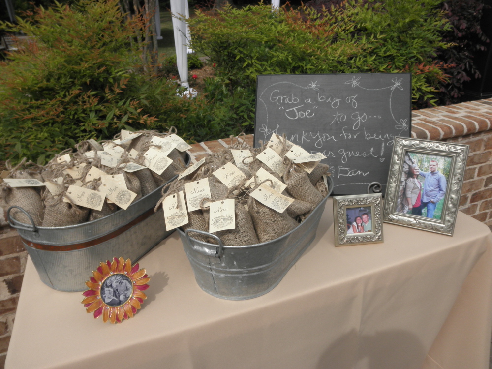 banquet room wedding with burlap