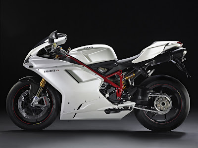 2010 Ducati 1198S Picture