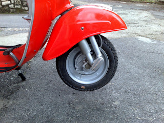 Vespa 50 N Photo