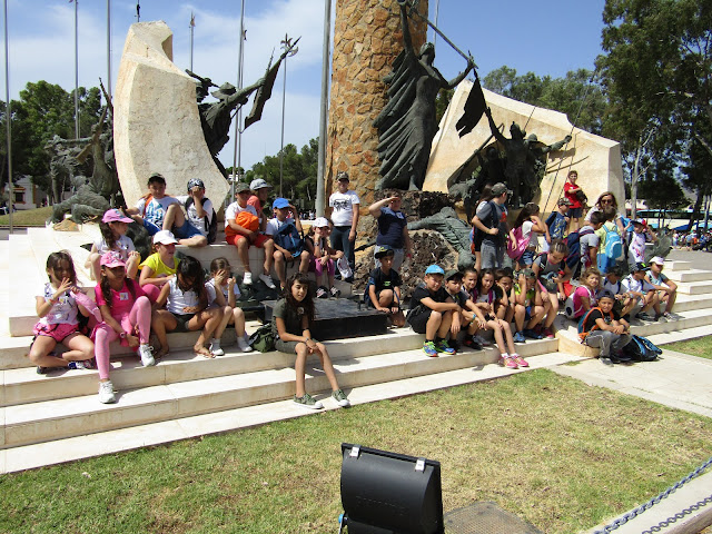  VISITA AL CAMPAMENTO MILITAR