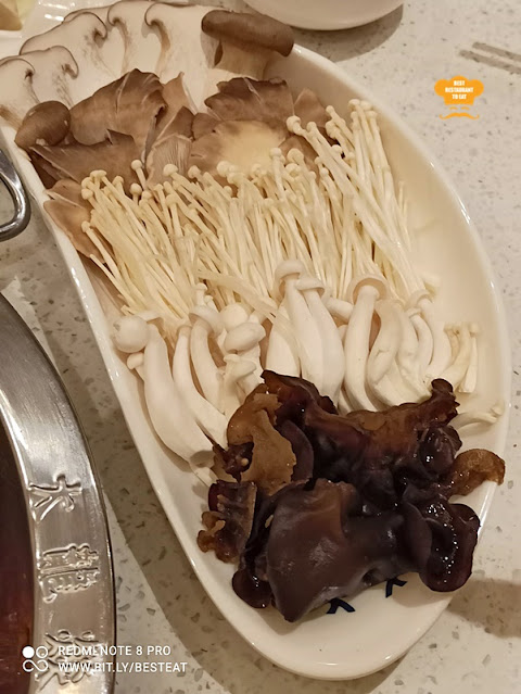Da Long Yi Hot Pot Menu - Mushroom Platter