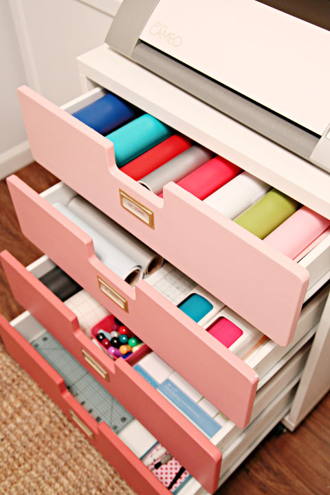 Organized_Craft_Cart_Ikea_Hack_10