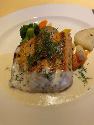 Princess Cruises salmon with dill lunch