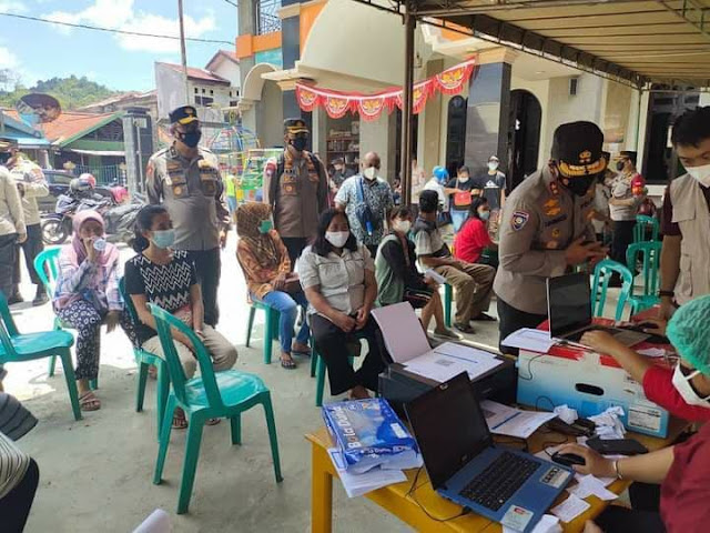 1.563 Orang Divaksin Hari Ini, Besok Dilanjutkan di 6 Gereja di Jayapura