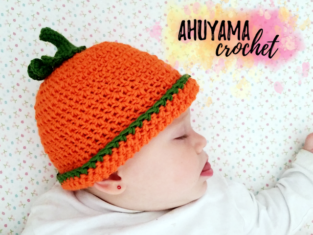 imagen gorro de calabaza a crochet para bebes 