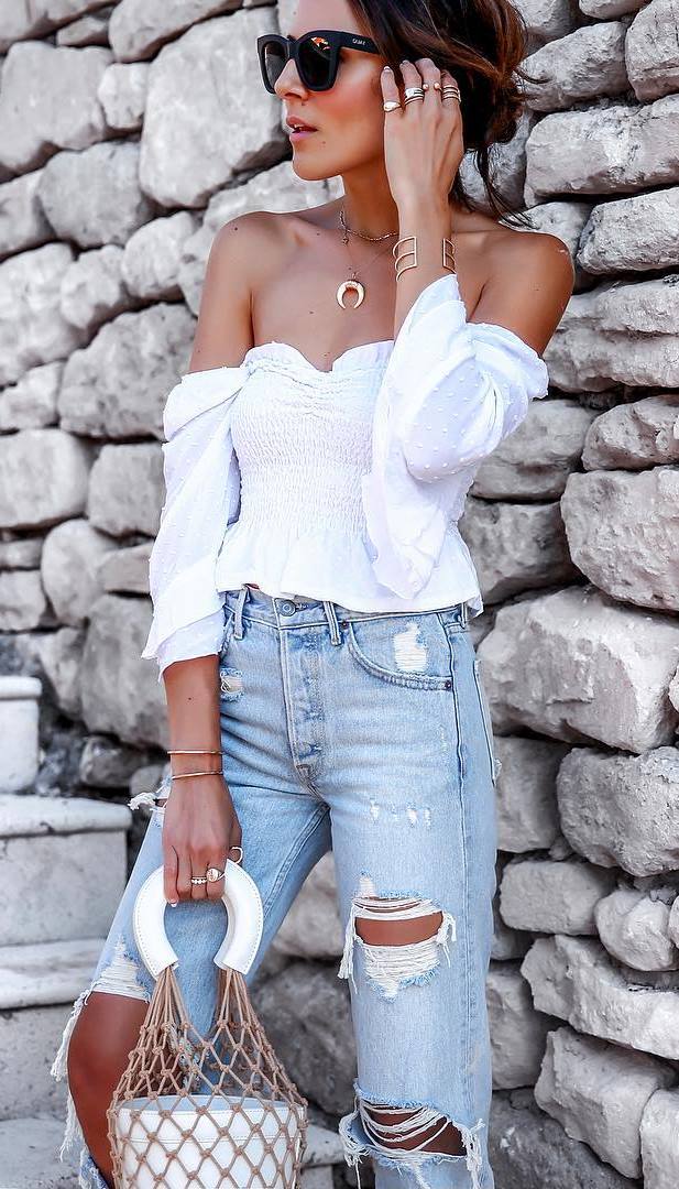 summer fashion trends / white off shoulder top + bag + ripped jeans