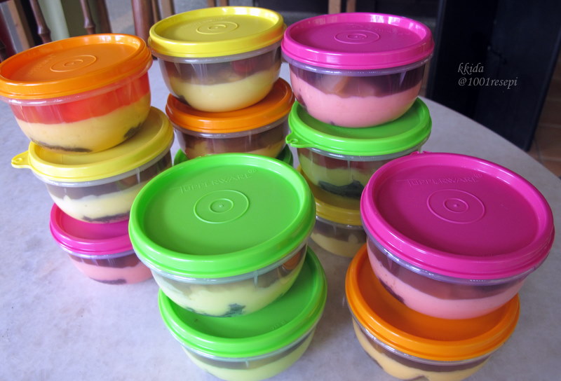 Koleksi 1001 Resepi: triffle dalam tupperware