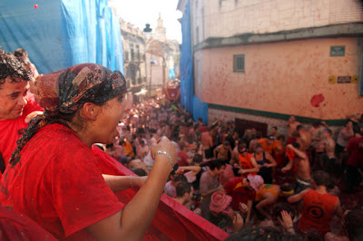 Tomatina Tomato Fight 2010 Seen On www.coolpicturegallery.net