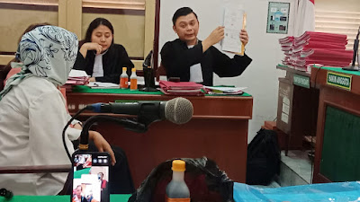 Mariah, Terdakwa Pemalsu Jamu Gosok Merk Tan Poi Sua Dituntut 1,5 Tahun Penjara