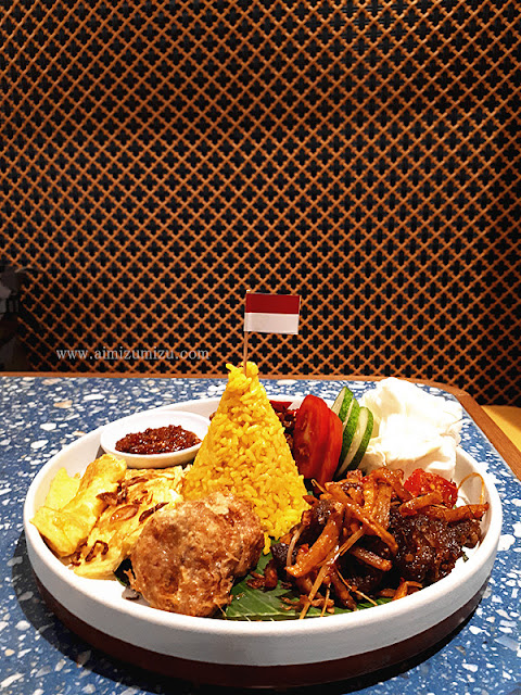 Makanan Indonesia di mall Jakarta