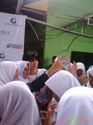 fans artis